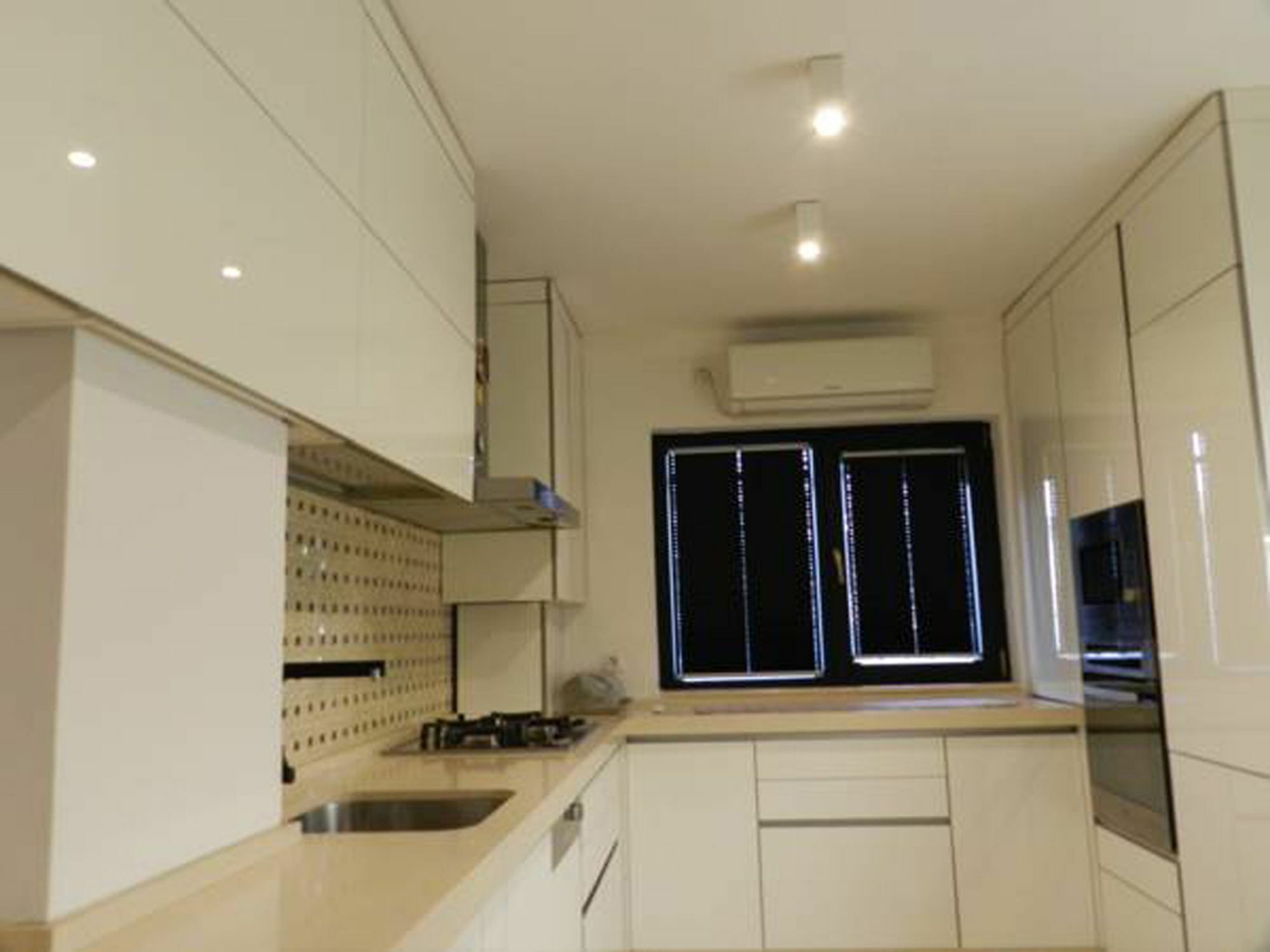 Mihail Cioranu Apartment Bucharest Luaran gambar